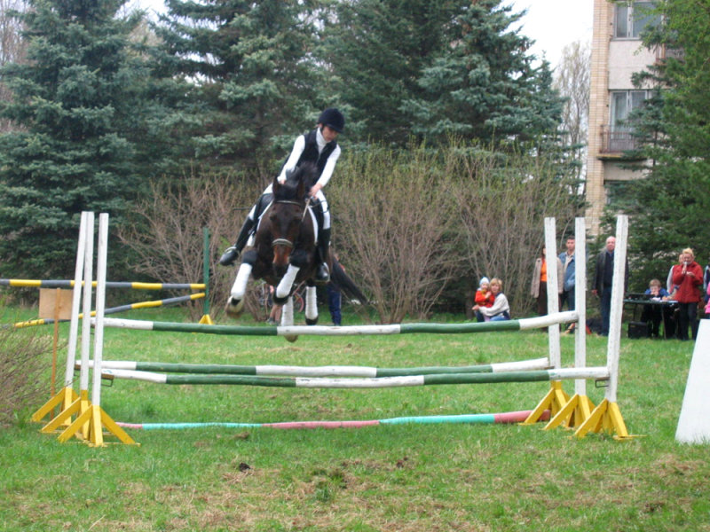 http://www.equestrian.ru/photos/user_photo/2008/2098a844.jpg