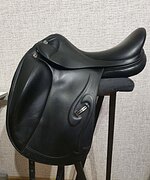 Выездковое седло Prestige Venus k new