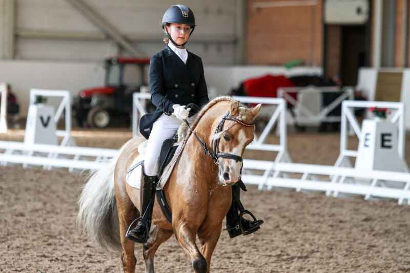 РОНДОС БАРБЕРРИ и Степанова Ангелина