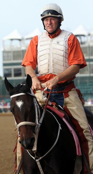 Ипподром Churchill Downs 2012 год, подготовка к первой Жемчужине Тройной Тиары - Longines Kentucky Oaks