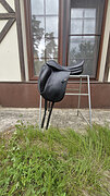 Седло выездковое Equipe 