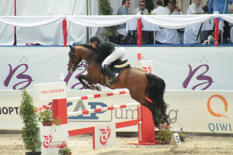 Чистяков Спартак и Финишинг Тач