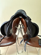 Седло выездковое Adelinde Erreplus