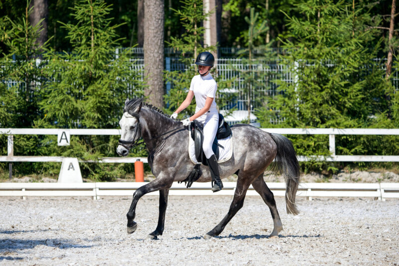 ЭЛЬ МИО КЛАУД-18 и Васильева Вера