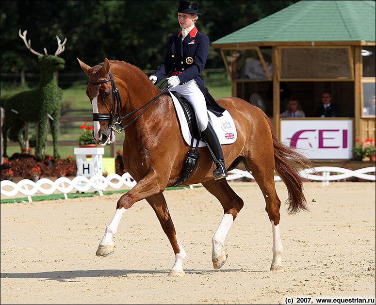 Bechtolsheimer,Laura GBR/Mistral Hojris        