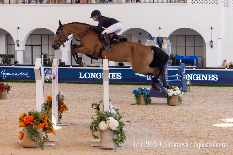 Sophie_Hinners_Lommers