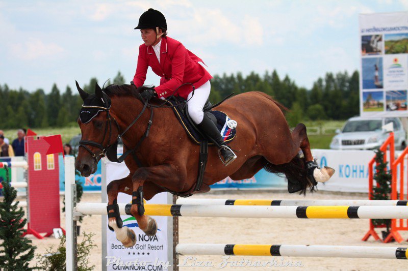 на Гардемарине CSIO2* Конаково 08.06.0213. 145см