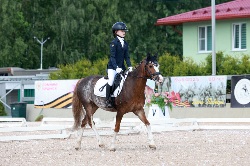 Тиндсшурс Энжел и Оболонина Таисия