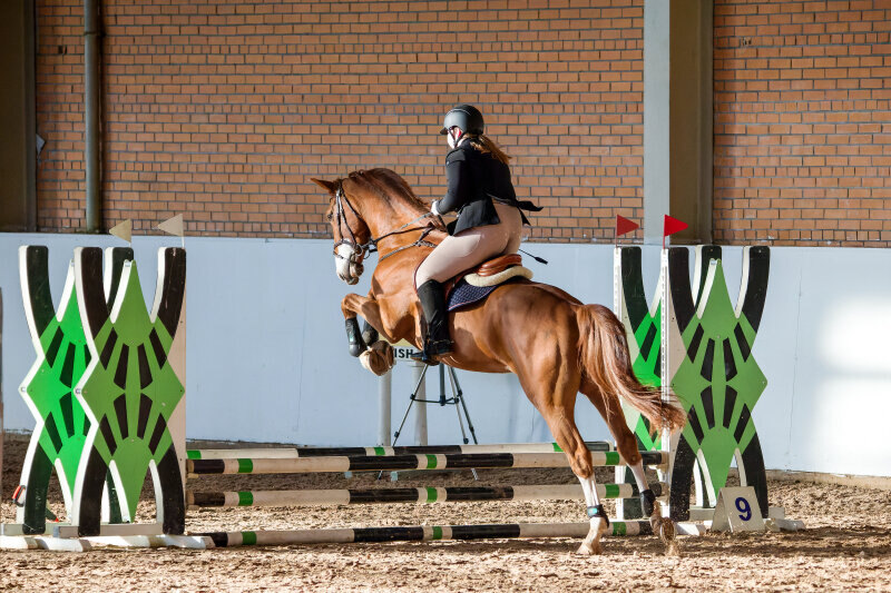 КЭПИТАН КОЛОРФУЛ С-19 и Нефедьева Есения