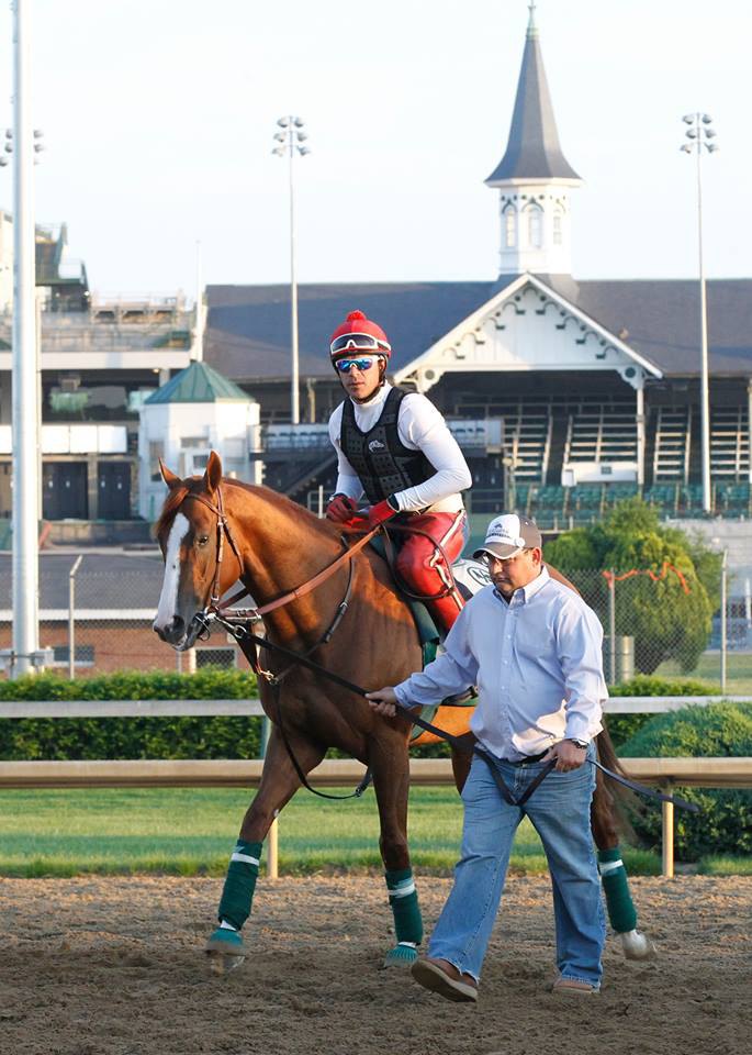 Ипподром Churchill Downs, подготовка к Kentucky Derby. Май 2014 года. 