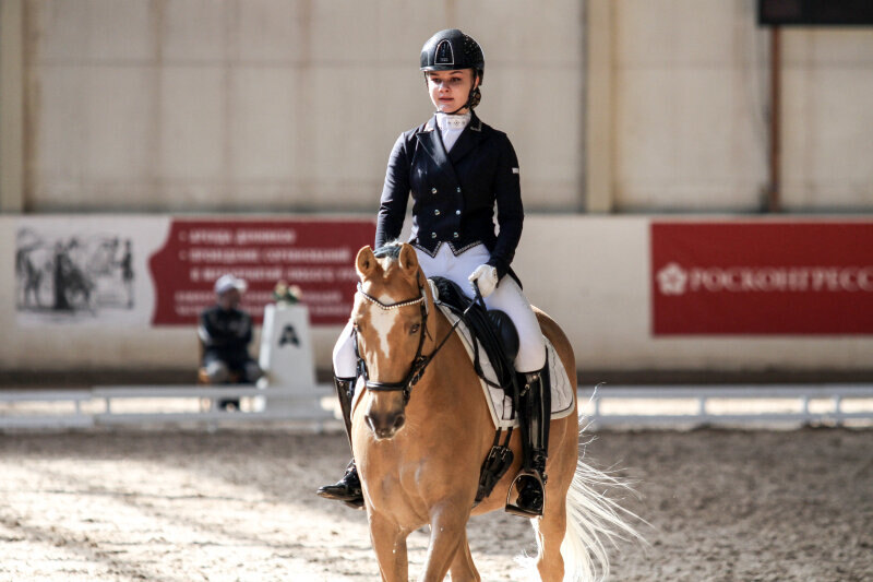 ХИТЕРВИНС ТВИКЛС РОЗЕАННЕ и Светашова Полина