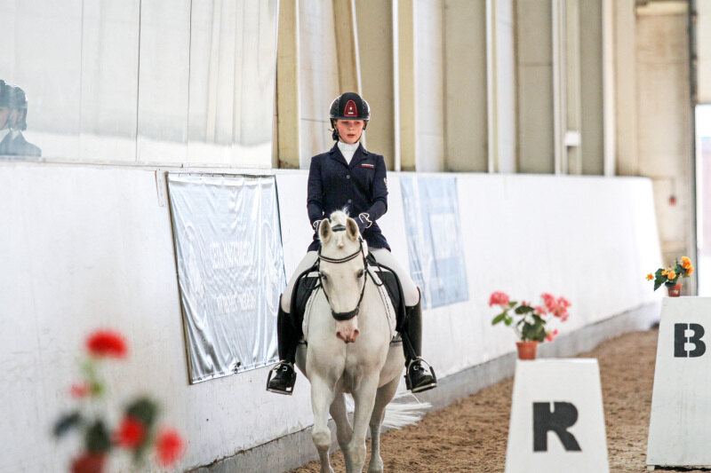 МИСС ПОЛЛИ и Васильева Варвара