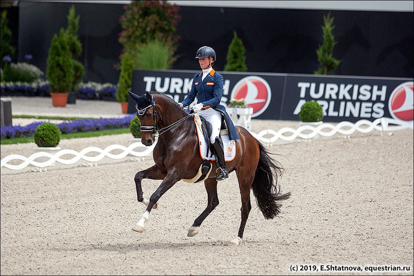 CORNELISSEN, Adelinde / Zephyr