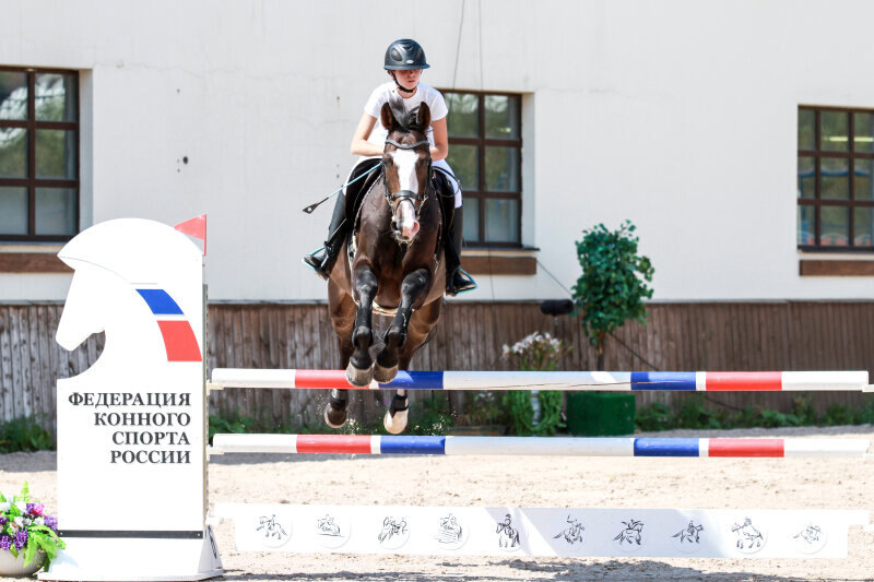 КИНГ ВАН ДЕ ЛИТСЕ ВЕСТЕ и Черняева Вероника