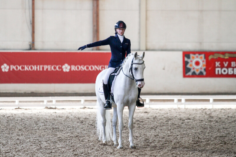 МИСС ПОЛЛИ и Васильева Варвара