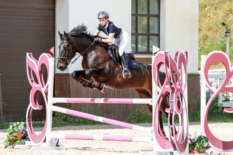 МАКЕДОН и Вебер Ксения