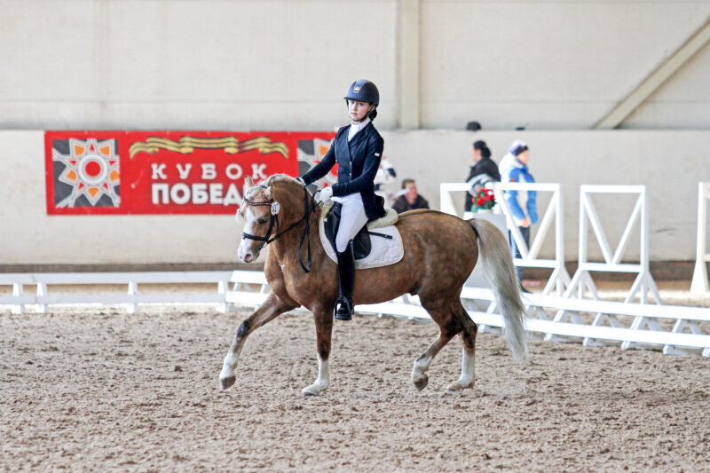 РОНДОС БАРБЕРРИ и Степанова Ангелина