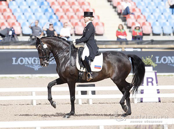 Татьяна Милосердова и Эвейкинг (с)equestrian.ru